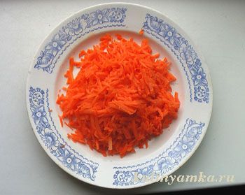 Натертая морковь для супа