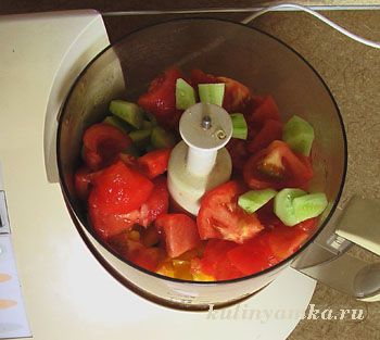 Овощи для супа Гаспачо в блендере