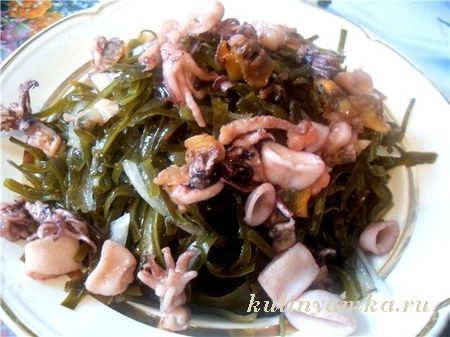 рецепт морского салата из морской капусты и кальмаров